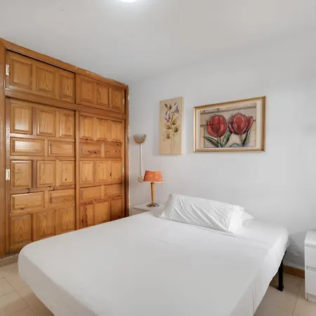 Alondras E107 * Costa Del Silencio