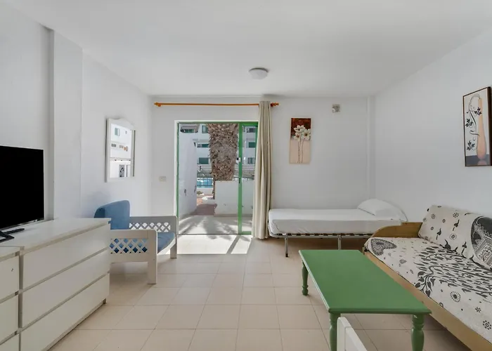 Alondras E107 * Costa Del Silencio